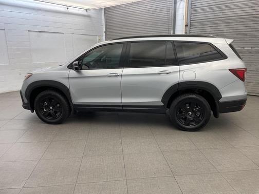2022 Honda Pilot AWD TrailSport