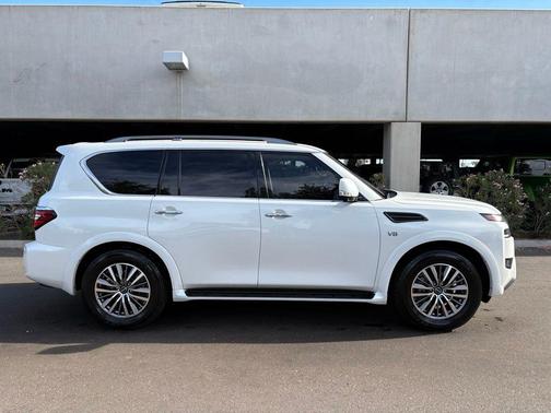 Aspen White Tricoat 2022 Nissan Armada SL 2WD
