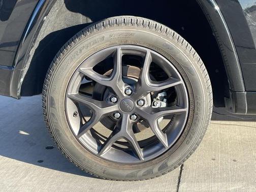 2021 Jeep Grand Cherokee 80th Anniversary 4X4