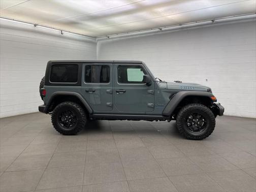 2025 Jeep Wrangler 4xe Willys