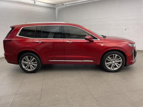 2023 Cadillac XT6 Premium Luxury AWD