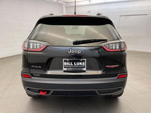 2019 Jeep Cherokee Trailhawk Elite