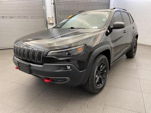 2019 Jeep Cherokee Trailhawk Elite