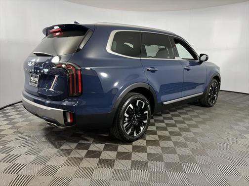 2023 Kia Telluride SX
