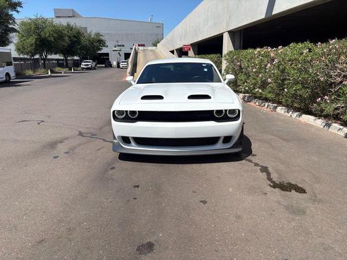 White Knuckle Clearcoat 2023 Dodge Challenger SRT Hellcat