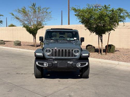 2025 Jeep Wrangler 4xe Sahara