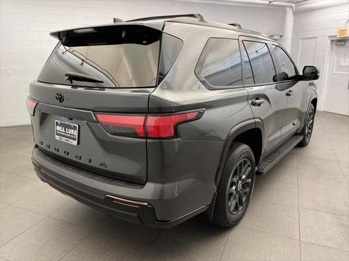2024 Toyota Sequoia Platinum