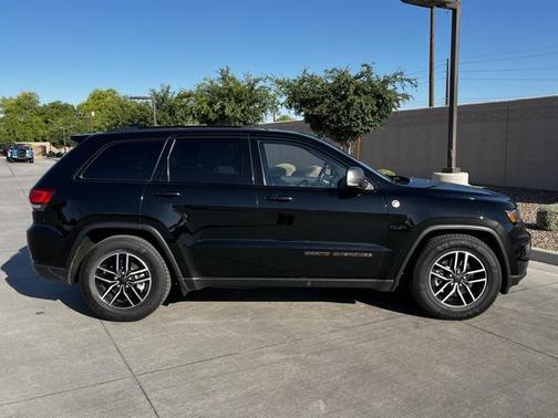 2021 Jeep Grand Cherokee Trailhawk