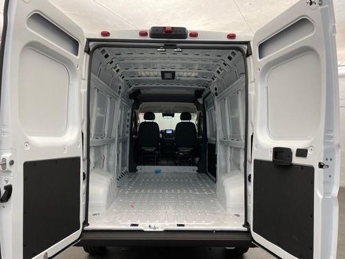 Bright White Clearcoat 2026 RAM ProMaster 3500 High Roof