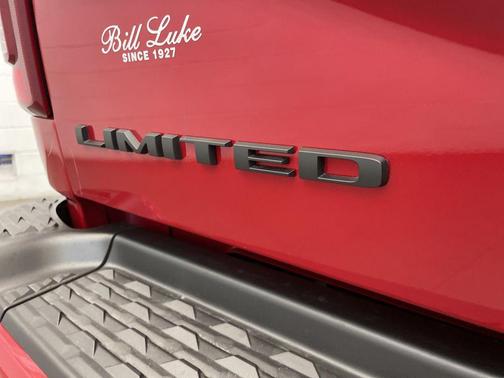 2026 RAM 2500 Limited Mega Cab 4x4 6'4' Box