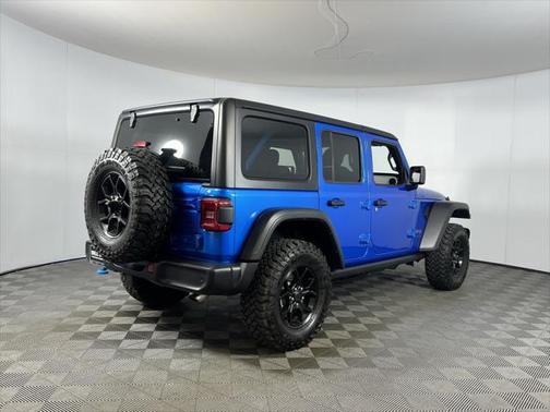 2024 Jeep Wrangler 4xe Willys
