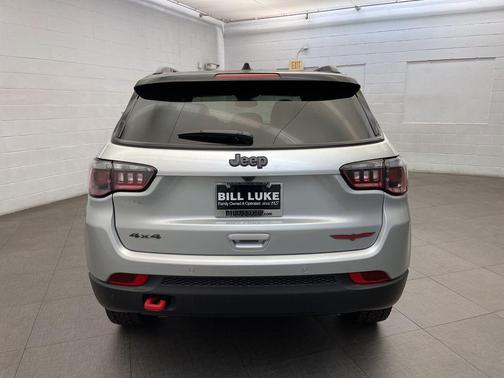 2026 Jeep Compass Trailhawk