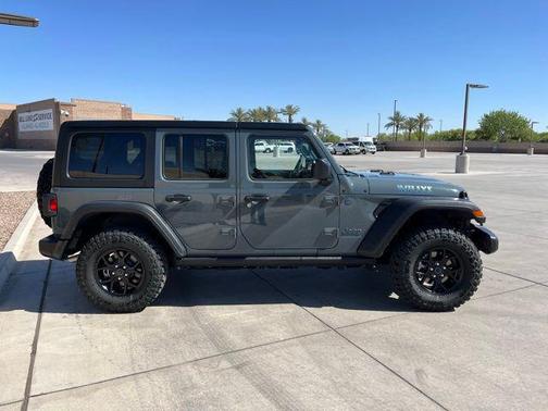 2025 Jeep Wrangler 4xe Willys