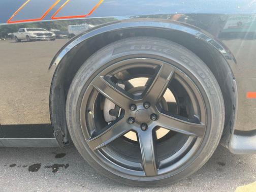 Pitch Black Clearcoat 2020 Dodge Challenger GT