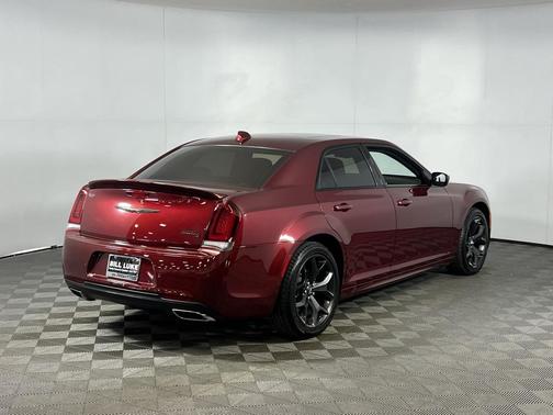 2023 Chrysler 300 S