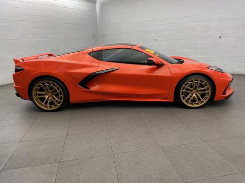 2020 Chevrolet Corvette Stingray w/2LT