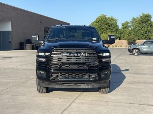 2025 RAM 2500 Big Horn Crew Cab 4x4 6'4' Box
