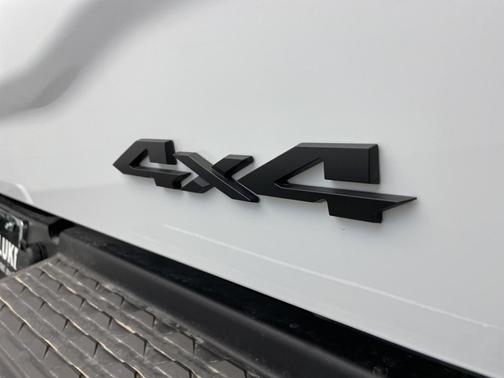 2026 RAM 3500 Laramie Crew Cab 4x4 8' Box