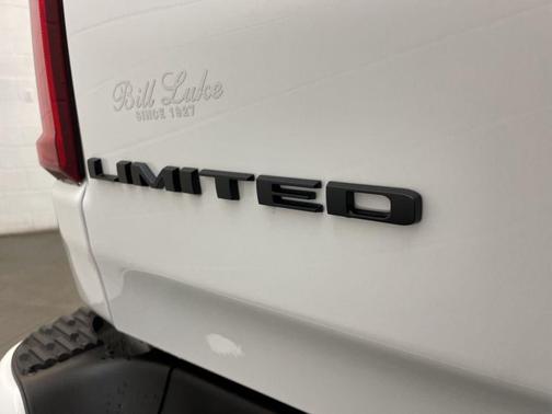 Bright White Clearcoat 2026 RAM 1500 Limited