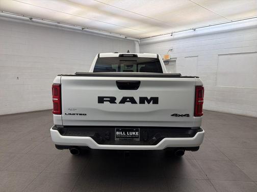 Bright White Clearcoat 2026 RAM 1500 Limited