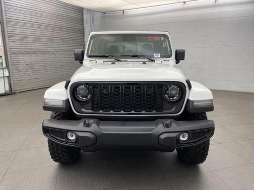 2025 Jeep Gladiator Willys