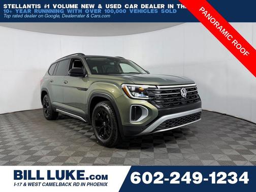 Avocado Green Pearl 2024 Volkswagen Atlas 2.0T SE w/Technology 4MOTION