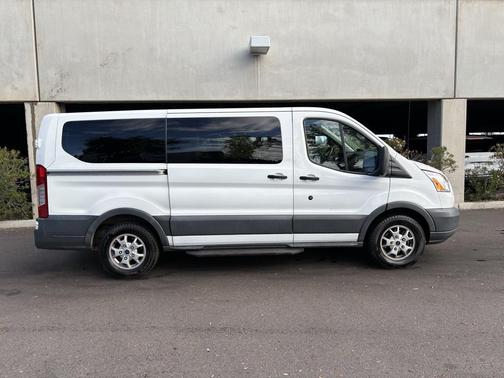 2015 Ford Transit-150 XLT
