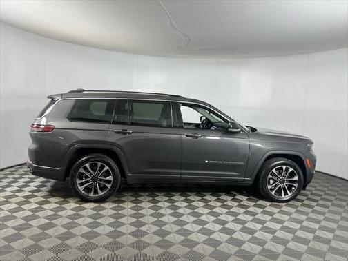 2022 Jeep Grand Cherokee L Overland
