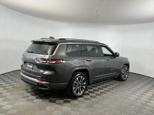 2022 Jeep Grand Cherokee L Overland