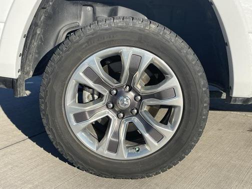 2024 RAM 1500 Limited