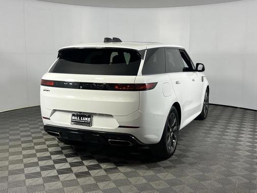 2024 Land Rover Range Rover Sport SE