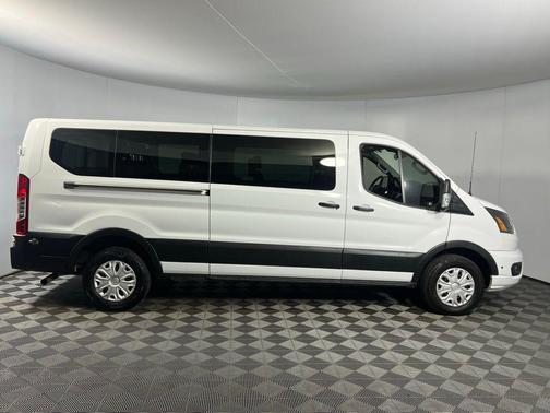 2024 Ford Transit-350 XLT