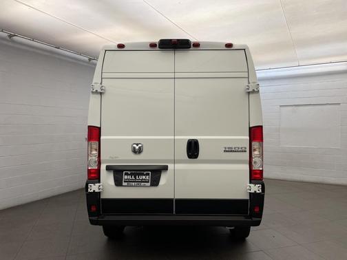 2026 RAM ProMaster 1500 Base