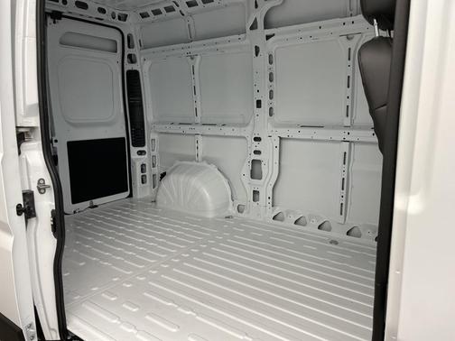 2026 RAM ProMaster 1500 Base