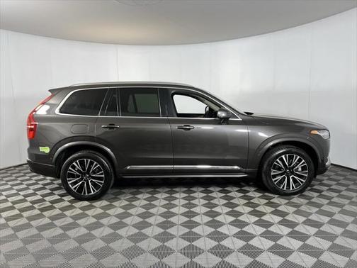 2023 Volvo XC90 Recharge Plug-In Hybrid T8 Plus Bright Theme 7-Seater