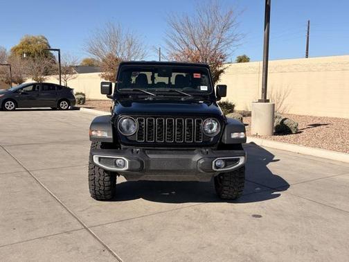 2025 Jeep Gladiator Sport S