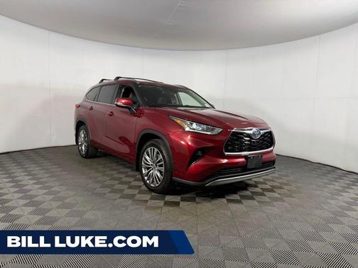 Ruby Flare Pearl 2023 Toyota Highlander Hybrid Platinum