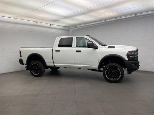 2025 RAM 2500 Tradesman Crew Cab 4x4 6'4' Box
