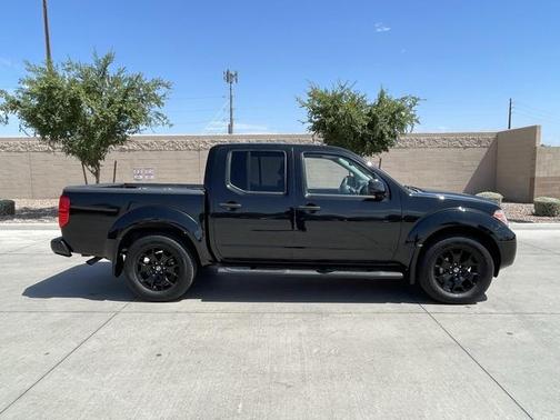 2021 Nissan Frontier SV