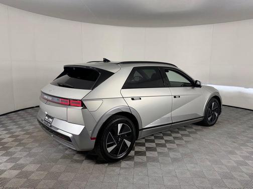 Gravity Gold Matte 2026 Hyundai IONIQ 5 Limited