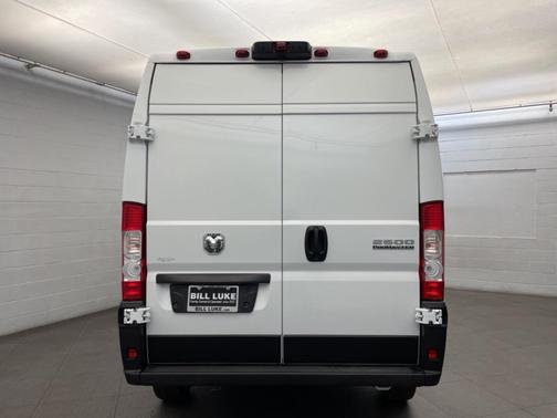 2026 RAM ProMaster 2500 Tradesman