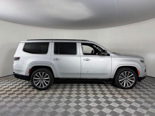 Silver Zynith 2025 Jeep Grand Wagoneer 4x4