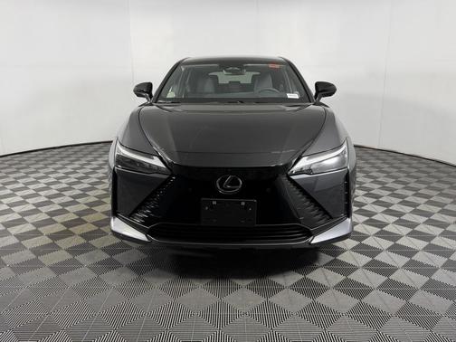 2024 Lexus RZ 450e Luxury