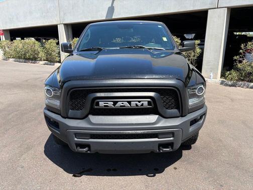 Diamond Black Crystal Pearlcoat 2021 RAM 1500 Classic Warlock Quad Cab 4x4 6'4' Box