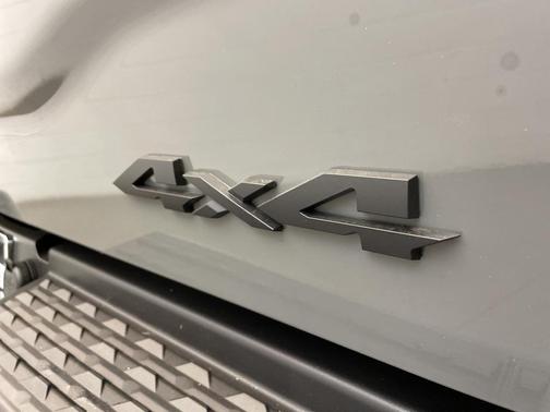 2026 RAM 3500 Big Horn Crew Cab 4x4 8' Box