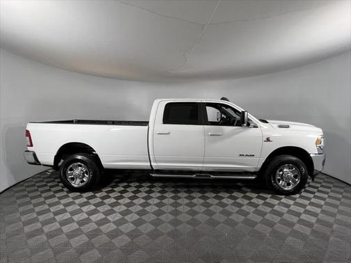 2021 RAM 2500 Big Horn Crew Cab 4x4 8' Box
