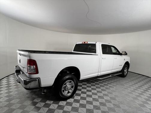 2021 RAM 2500 Big Horn Crew Cab 4x4 8' Box