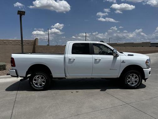 2024 RAM 2500 Laramie Crew Cab 4x4 6'4' Box