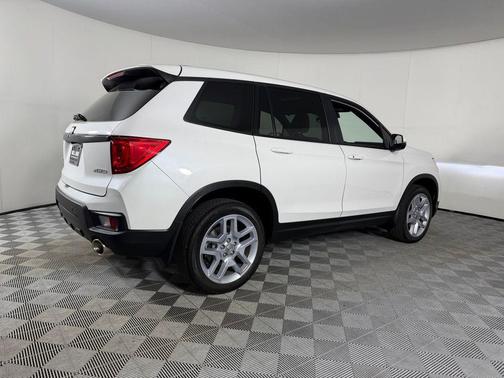 Platinum White Pearl 2025 Honda Passport EX-L