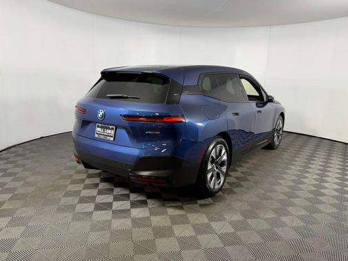 2022 BMW iX xDrive50